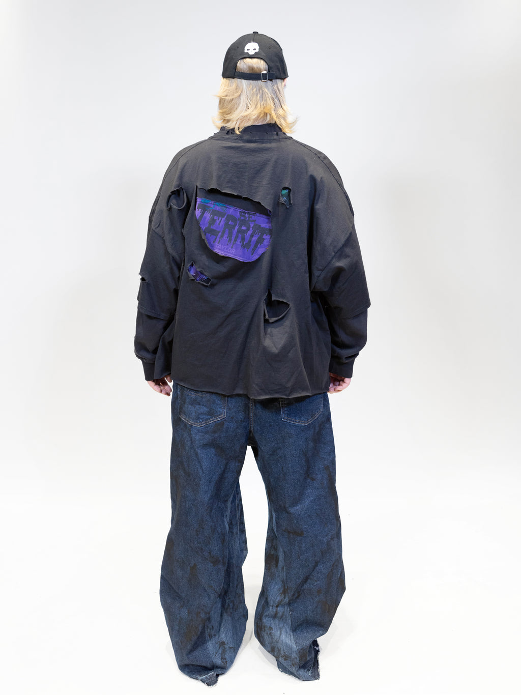 Upcycled 'Scare' jumper | Big jumper with prints