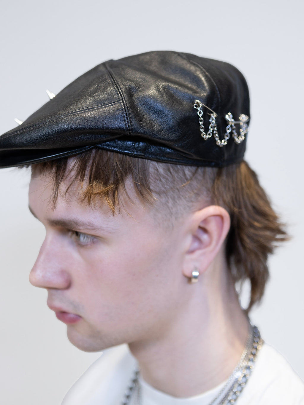 Upcycled 'Spink' hat | Leather worker hat
