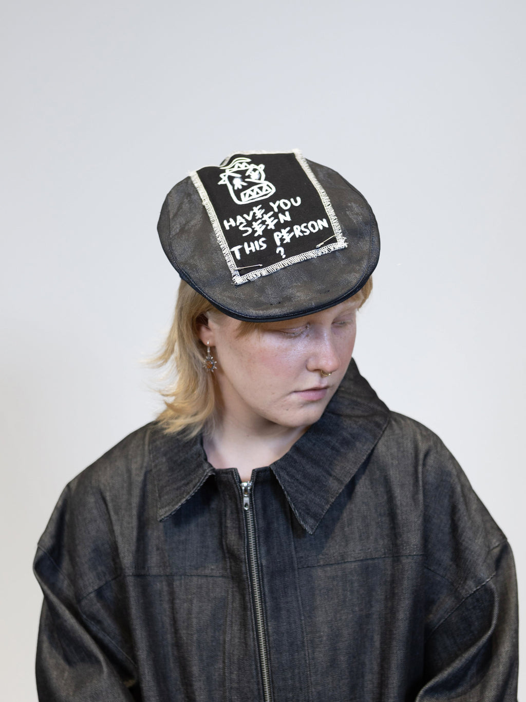 Upcycled 'Most wanted' hat | Cotton worker hat with print