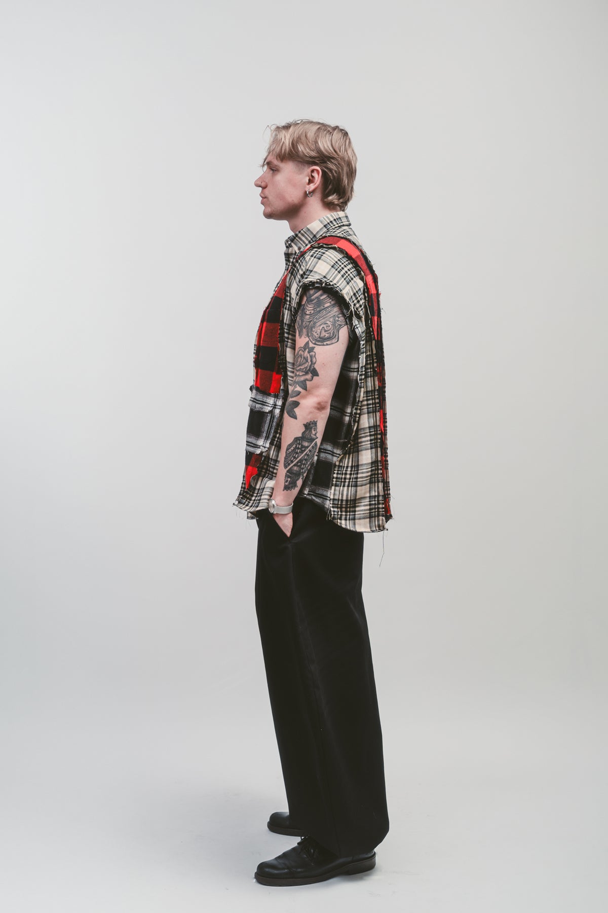 Upcycled 'Axeman' sleeveless shirt | Distressed sleeveless shirt