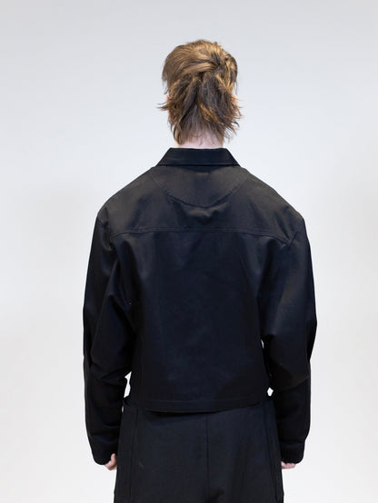 male model wearing eli ninja jacket from the back